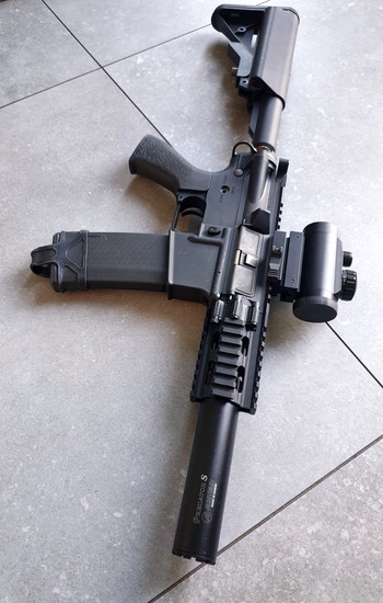 Afbeelding 2 van FIRE HAWK MET TRACER predator S