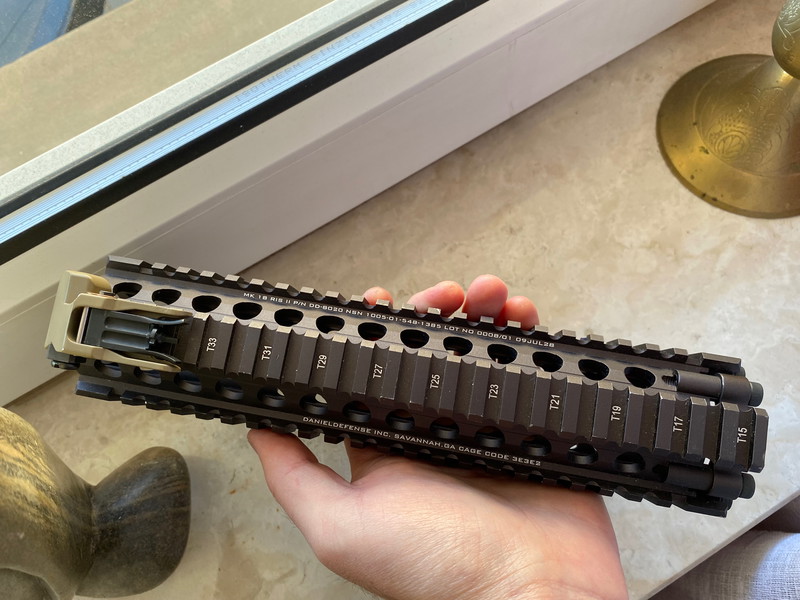 Afbeelding 1 van EMG/VFC Mk18 handguard