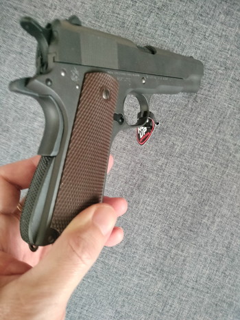 Image 5 pour TOKYO MARUI 1911A1 GBB PISTOOL + 3 MAGZ