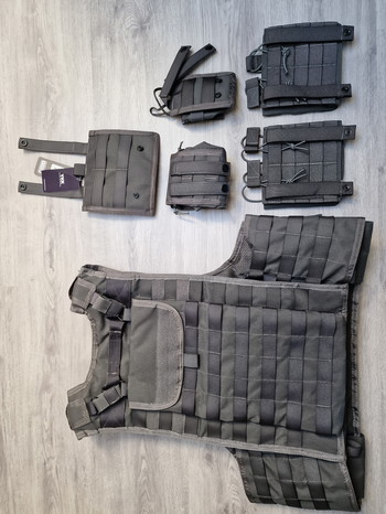 Afbeelding 2 van Mod Carrier Combo Wolf Grey | Plate Carrier | Invader Gear