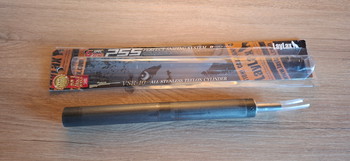 Afbeelding 3 van WASP piston , Laylax cylinder , Action Army Precision barrel