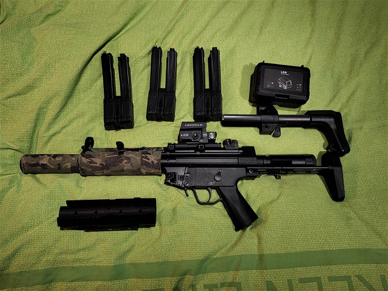 Image 1 for Cyma MP5SD6 high speed