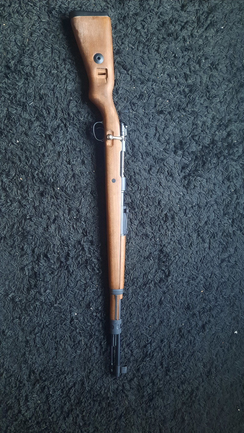 Bild 1 für Dubbel bell kar98k metaal, echt hout shell ejection green gas bolt action