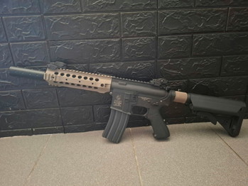 Image 3 for scar L and colt m4 and reddots