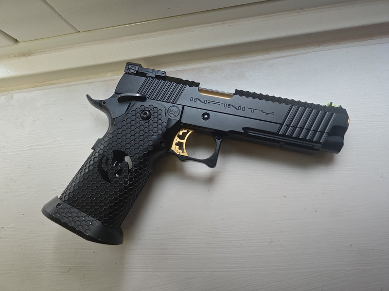Afbeelding 1 van Hi capa Airsoft Masterpiece Formula Oldskool build