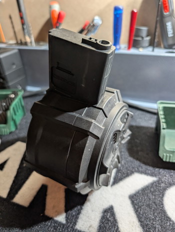 Afbeelding 2 van 2300 round M4 mag