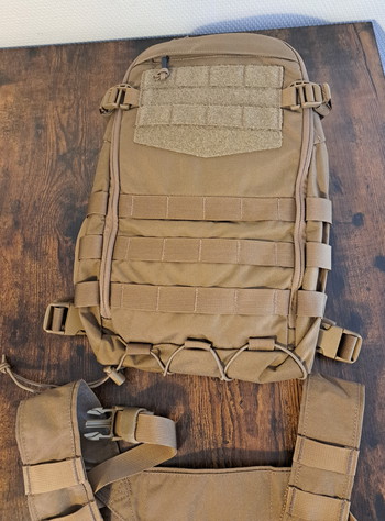 Imagen 2 de Chestrig + guardian smallpack Helikon tex