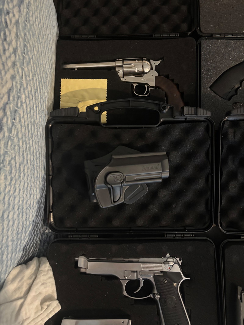 Afbeelding 1 van Collectie pistolen