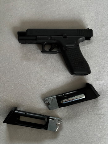 Afbeelding 4 van Glock 17 gen 5 co2