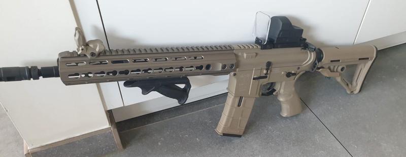 Afbeelding 1 van ISC   CXP met red dot en 4 mags