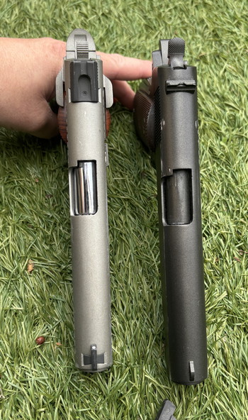 Image 5 for Cybergun Colt M1911 A1 full metal CO2 + Cybergun Colt Rail Gun Stainless CO2