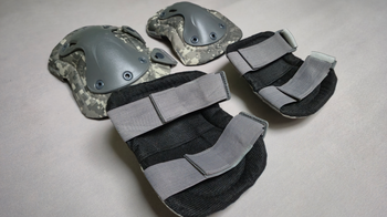 Image 2 for Knee- & Elbow Pads - UCP