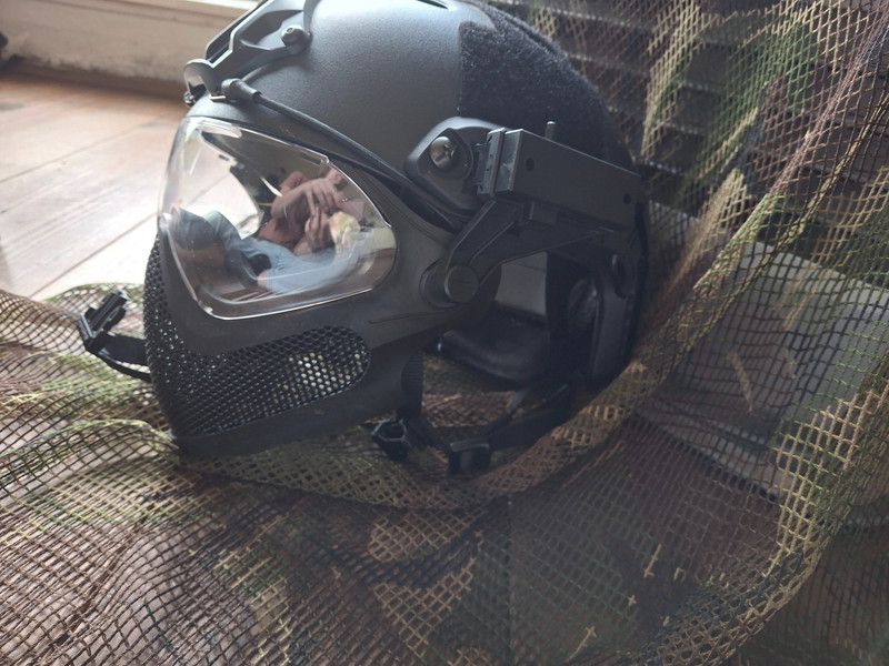 Imagen 1 de Helm