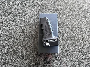 Afbeelding 2 van Monk Customs ESG Grip (MTW / Heretic Labs) - Cat5 - NIEUW IN DE DOOS