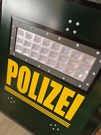 Bild 2 für Te koop versie 2 rainbow siege blitz shield