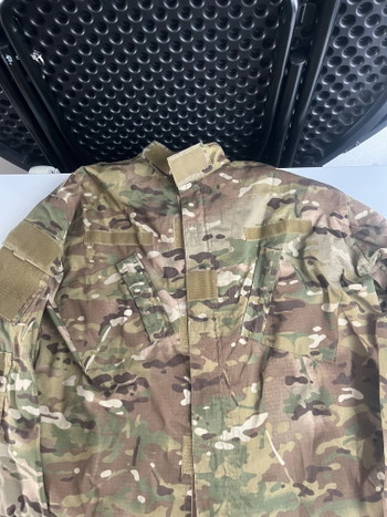 Afbeelding 4 van Te koop multi cam broek maat M en jasje maat L