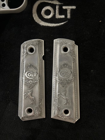 Afbeelding 2 van Vend divers grip pour 1911 RS USA import