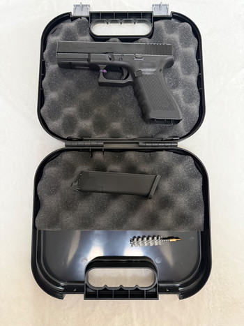 Imagen 2 de Glock 17 Gen4 (Umarex)