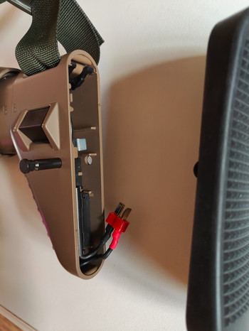 Afbeelding 4 van Tokyo Marui Next-Gen Scar-L CQC Dark earth colored