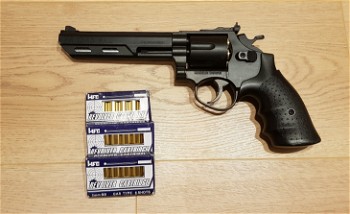Image 4 for HFC Savaging Bull revolver met 24 rounds