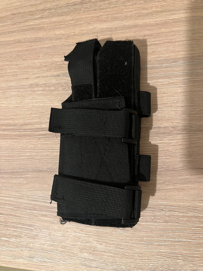 Afbeelding 1 van Universal MOLLE holster