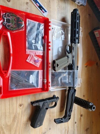 Image 2 for Aap 01 fde + stalker upgrade box