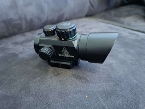 Image for Red dot merk geen idee staat UTG