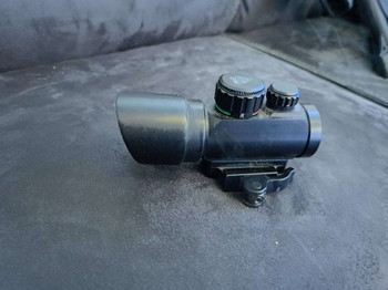 Imagen 2 de Red dot merk geen idee staat UTG