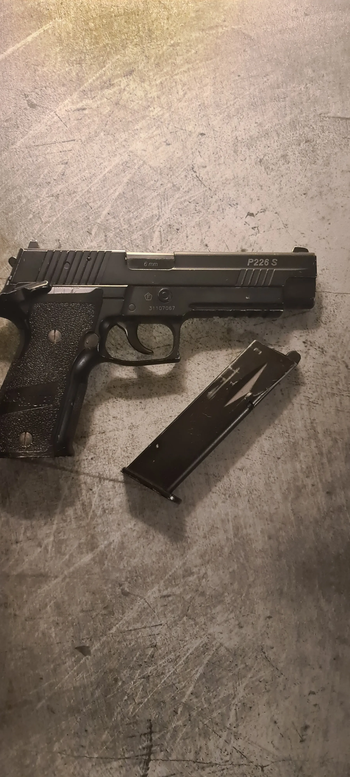 Imagen 2 de WTS/ WTT 1911 PUNISHER + SIG SAUER P226S