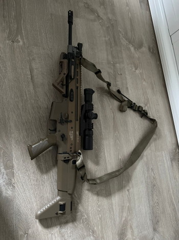 Imagen 2 de Tokyo marui Scar L + accessoires