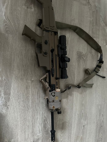 Imagen 3 de Tokyo marui Scar L + accessoires