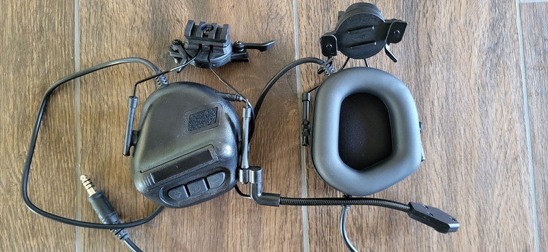 Bild 1 für ATAIRSOFT Tactical Headset war Unlimited Power intercom w/Microphone Headset (Black)