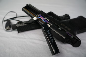 Image 4 pour Novritsch SSE18 mit Beinholster, Magazinen und BBs