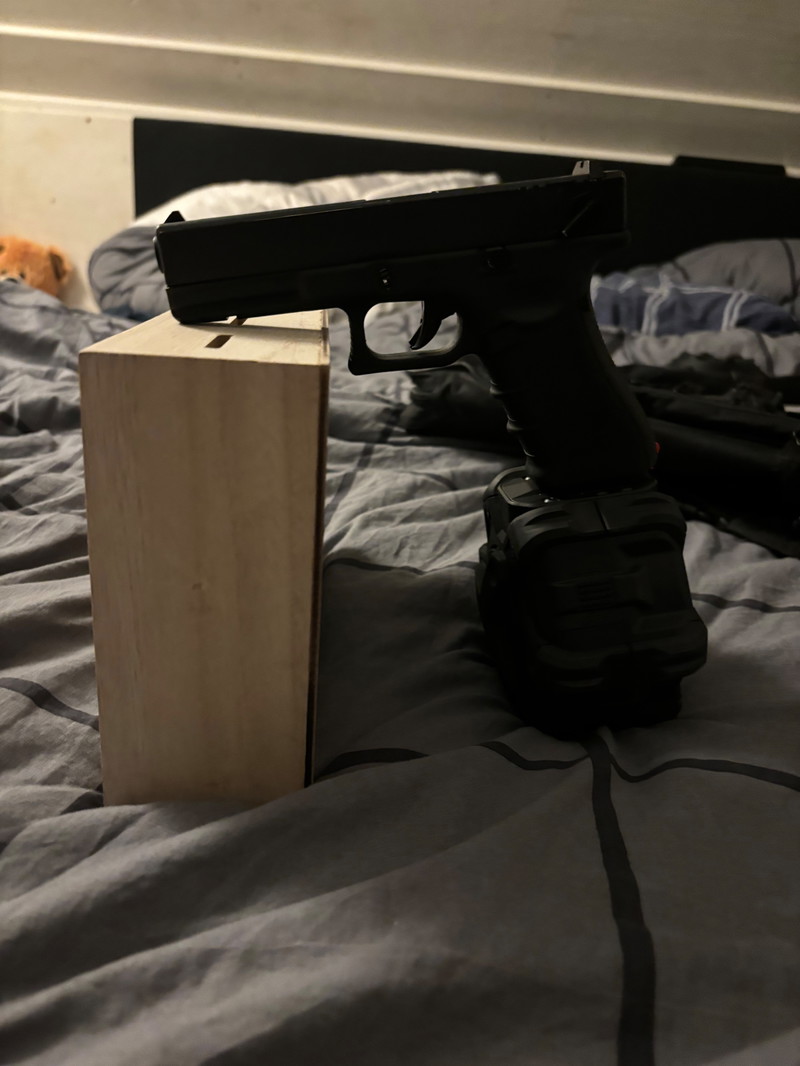 Bild 1 für Glock 18c met drummag