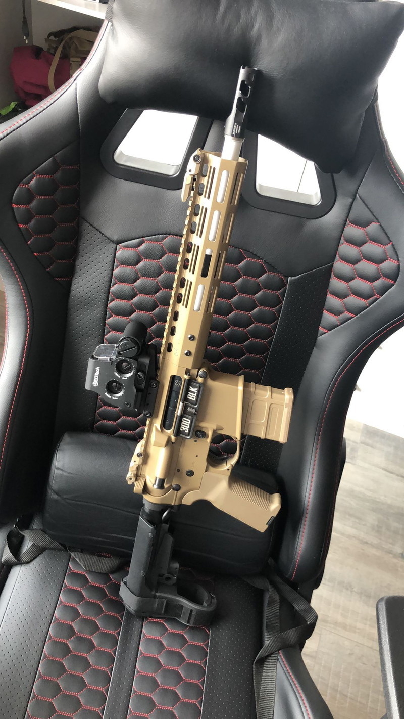 Afbeelding 1 van UPGRADED CYMA x EMG Noveske 300 blk 10 inch.