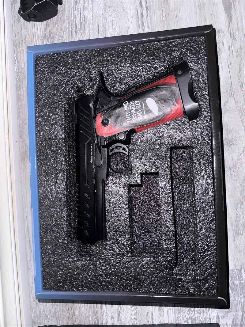 Afbeelding 1 van Diverse GBB pistolen (omschrijving meer info)