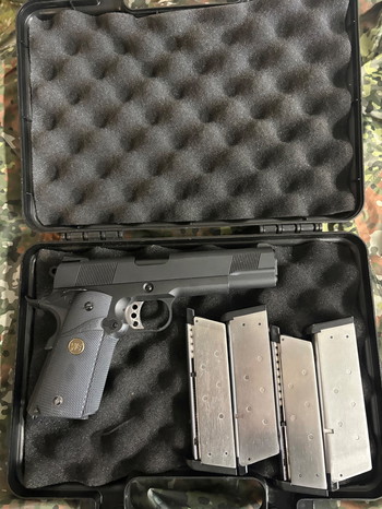 Image 4 pour We Colt 1911 gbb pistool met 4 magazijnen