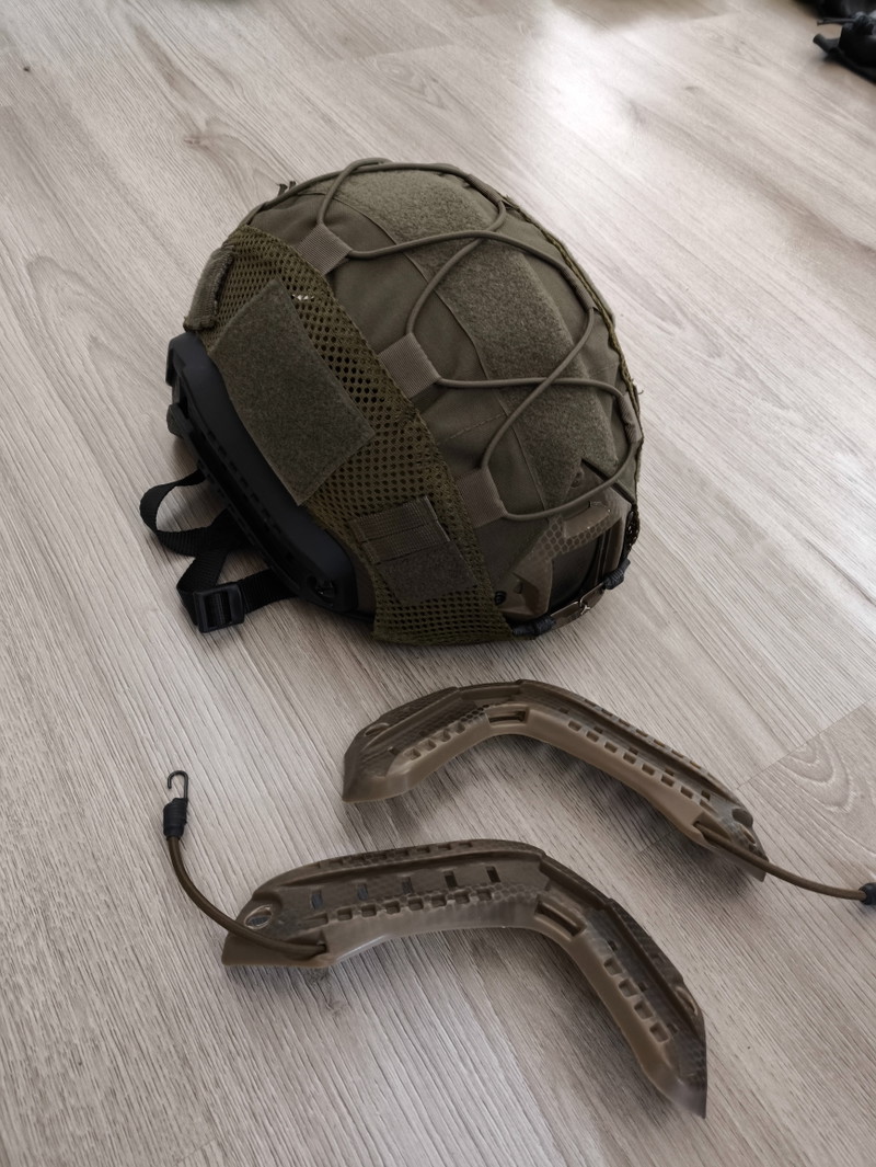Image 1 for Fast helm