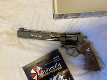 Image 3 for Tanaka Works Resident Evil Umbrella .44 Magnum 8 inches Gas Revolver