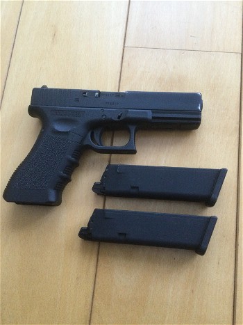 Image 2 for Glock 17