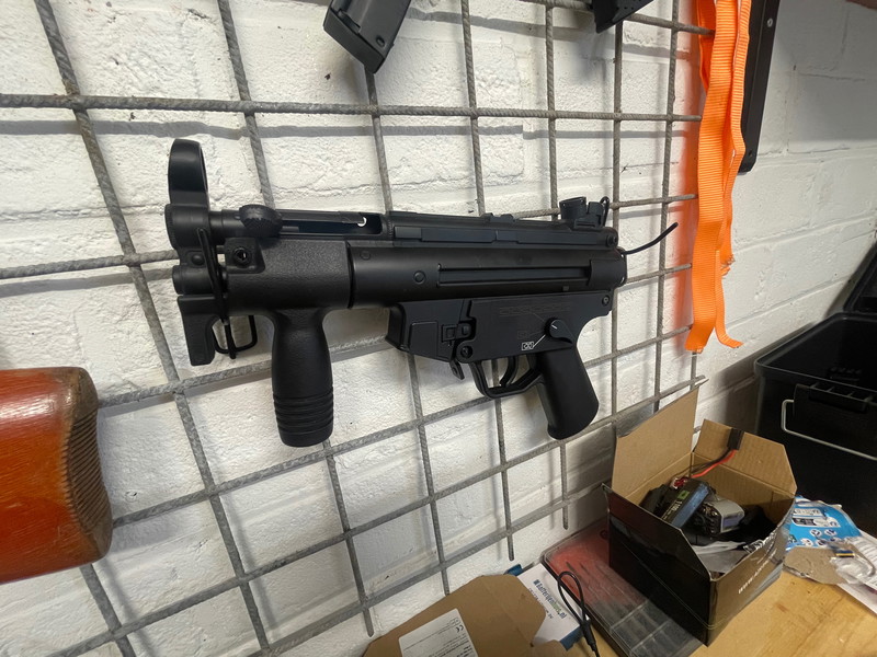 Bild 1 für Volledig metalen MP 5K met vijf magazijnen