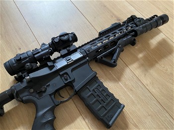 Image 2 pour Brand new G&G M4 standard with multiple add-ons