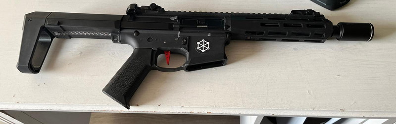 Image 1 for Double Eagle M908A AR15 met mosfet perun v2 en een Hi-capa WE Tech met upgrades