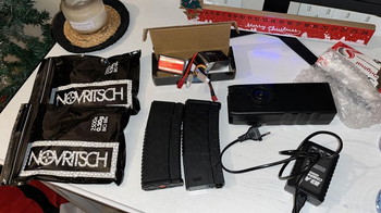 Image 4 for Double Eagle M908A AR15 met mosfet perun v2 en een Hi-capa WE Tech met upgrades