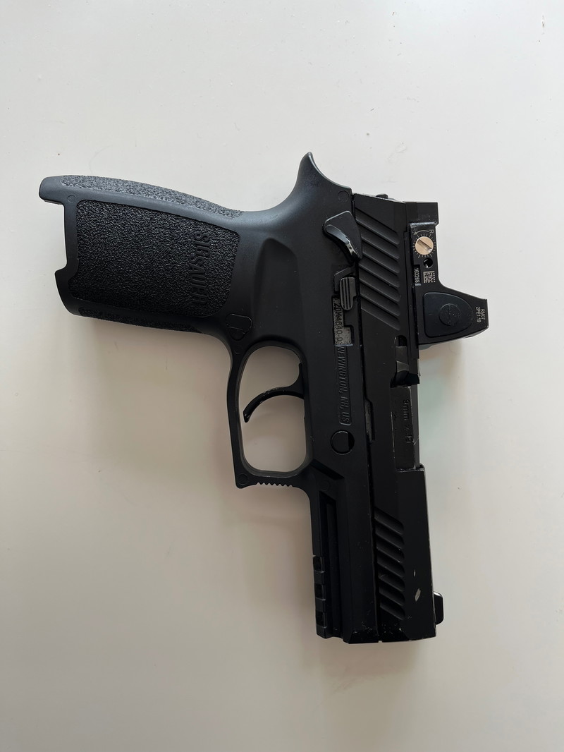 Image 1 pour Sig Sauer M18 + RMR + mag