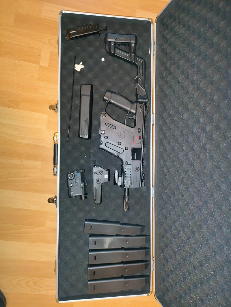 Image 1 for verkoop kriss vector