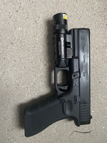 Image 2 for Nette Glock 17 gen 4 met sterke lamp