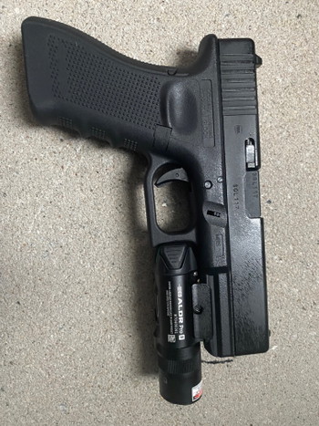 Image 3 for Nette Glock 17 gen 4 met sterke lamp