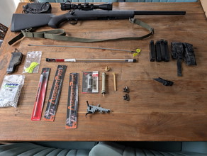 Image for complete uitrusting, incl. o.a. JG BAR-10, ICS G33, JG Mp5, WE glock18C.