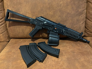 Imagen 2 de CYMA AKS74U UPGRADED